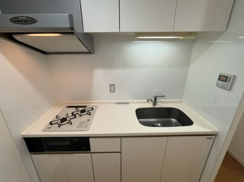大阪市中央区本町橋の賃貸マンションのキッチン