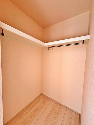 《仲介手数料半額》坂戸市千代田2丁目5期　全5棟　4号棟の収納|WIC