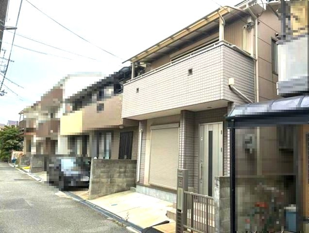 塚口本町3町目の駐車場|車好きの方にも嬉しいカースペース付き
