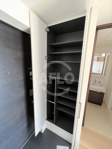 プレミアムコート天王寺EASTの収納|プレミアムコート天王寺EAST　シューズボックス
