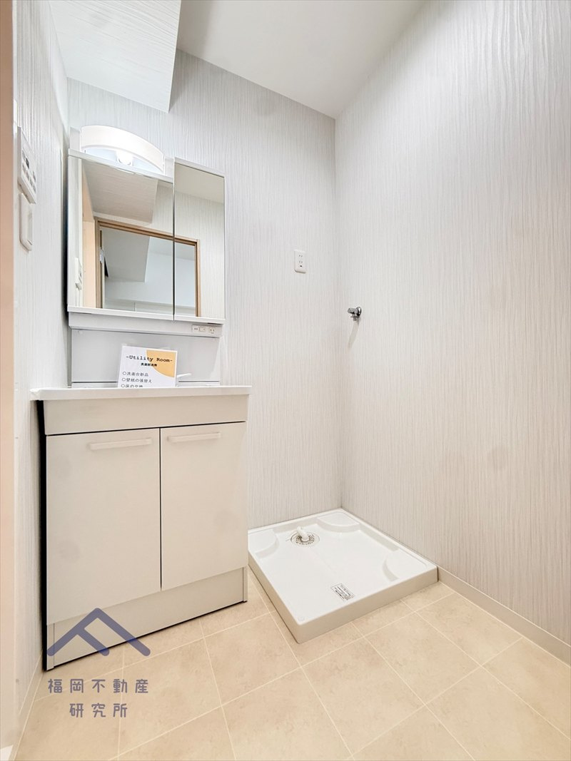 皐月マンション博多の独立洗面台
