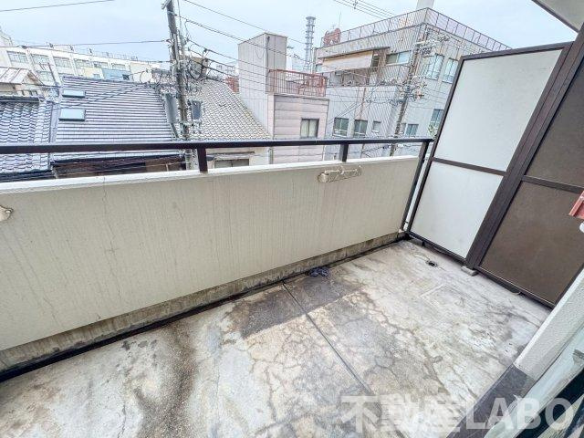 DO九条1のバルコニー