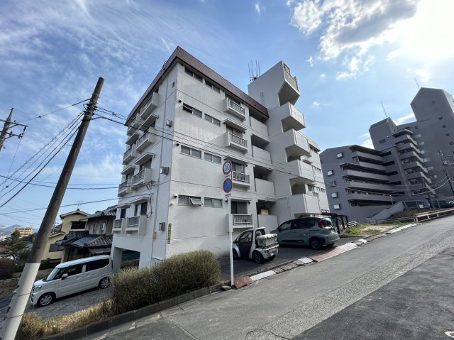 鍛冶田ビルの外観