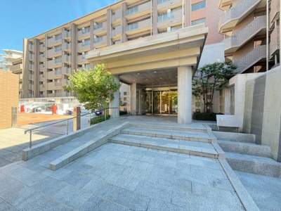 【エントランス】 | ヒルズ北千里古江台