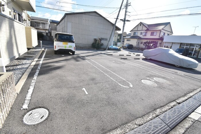 【駐車場】 | ＭＩＲＡＩ | 駐車場