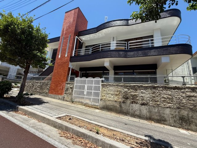 沖縄市大里1丁目1番のその他