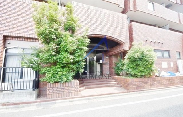 ガーデンコート大泉学園のエントランス|エントランスです。