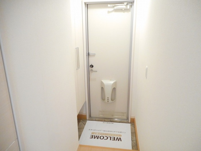 カーサ・ルーチェの玄関