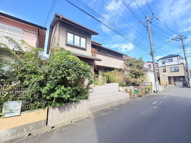 狭山市中央2丁目　建築条件なし売地　西武新宿線『狭山市駅』徒歩19分　【富士見小学区】の前面道路含む現地写真
