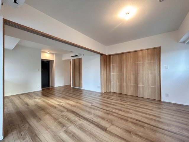 【寝室】CREAL premier恵比寿