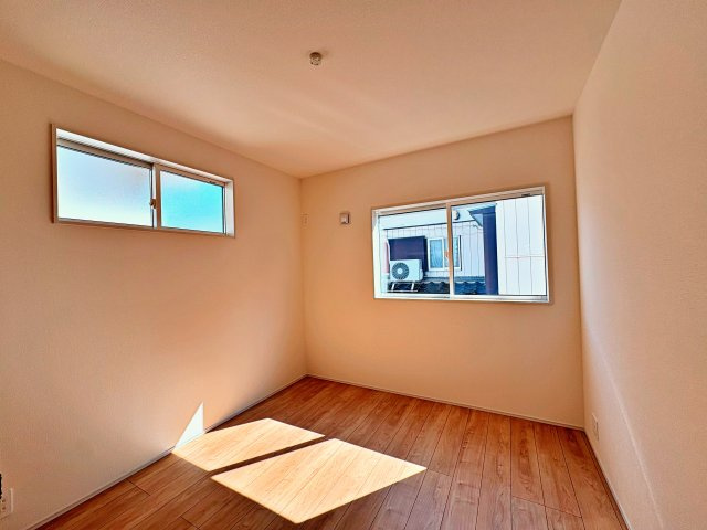 《仲介手数料半額》川越市霞ケ関北3丁目５期　全1棟の洋室|洋室5.0帖
