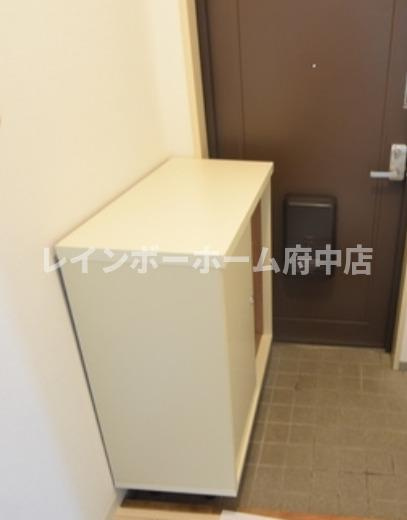 アネックス調布の玄関