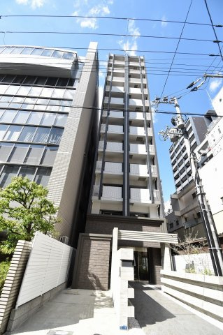 ファーストフィオーレ本町イーストの外観