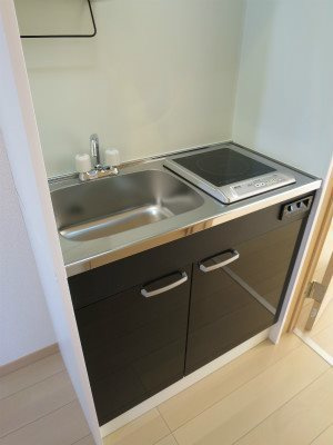 川崎市多摩区西生田５丁目のアパートのキッチン