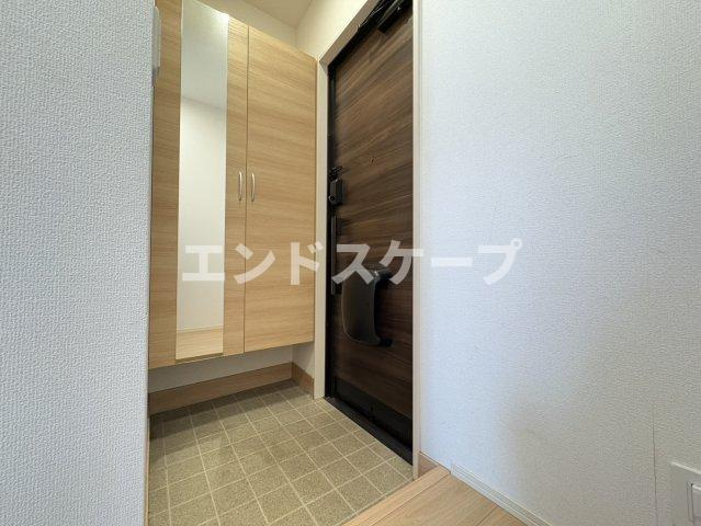 ラルーチェⅡの玄関|高崎、前橋のお部屋探しはエンドスケープまで！お客様の理想お聞かせ下さい♪