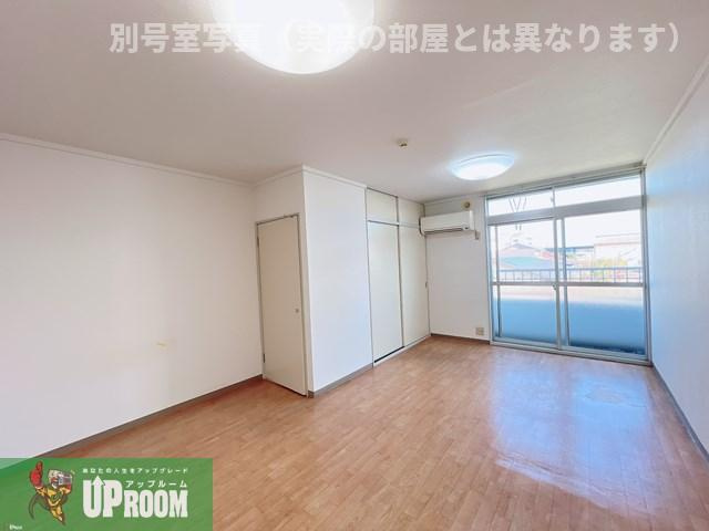 ハイツリビエールの内装
