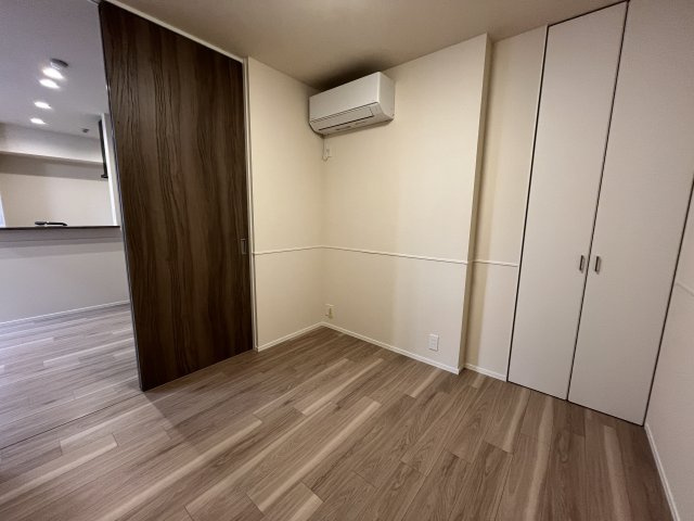 【寝室】 | エルズプラス高円寺南 | ※同間取り別部屋参考写真