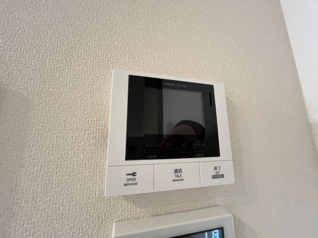 【セキュリティ】 | エルズプラス高円寺南 | TVインターホン　　※同間取り別部屋参考写真