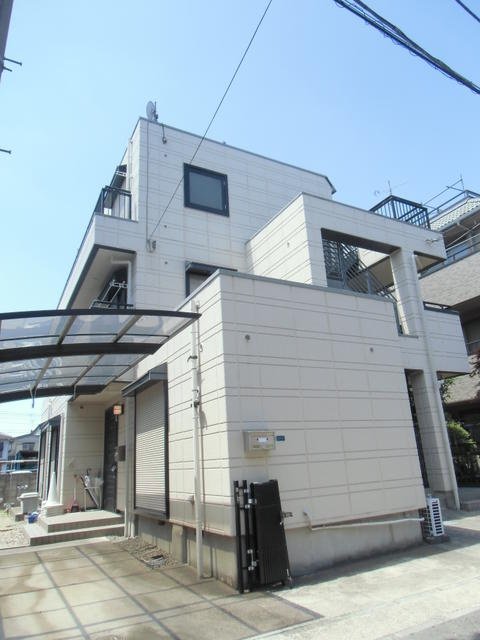 パールハイツの外観