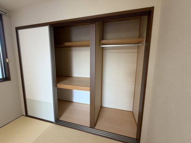 シャーメゾン ラヴィ Ｂ棟の収納