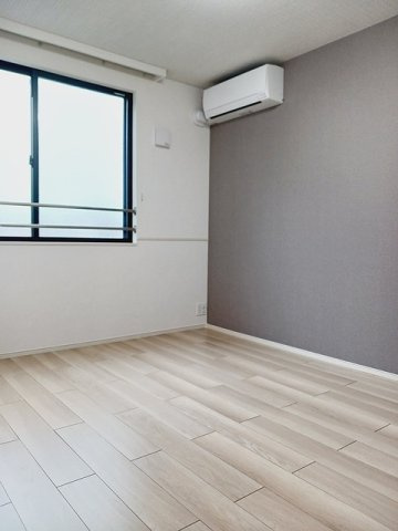 ファミリア・フェリスの洋室|使い勝手のいい洋室です