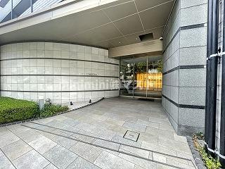 ディオ梅田のエントランス