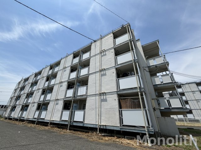 ビレッジハウス葛ノ葉2号棟の外観