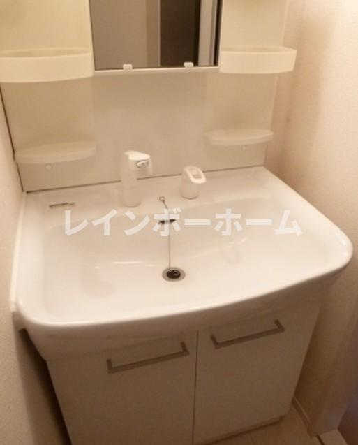 プランドール　ガーデンの独立洗面台