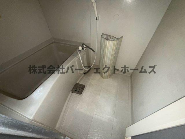 サンライズガーデンヒルズⅠの浴室|日々の疲れを癒すお風呂付です
