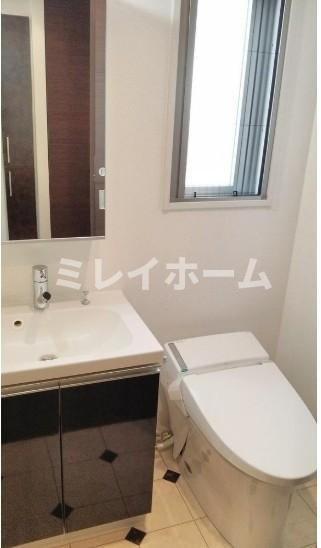ライズコート大森町の洗面所