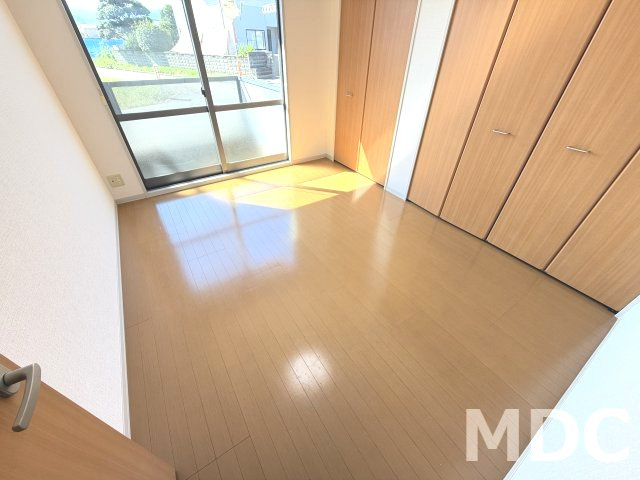 シャーメゾン ラヴィ Ａ棟の洋室