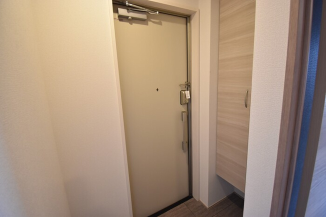 【玄関】 | Ｄ－ＲＯＯＭ春日Ａ | 玄関