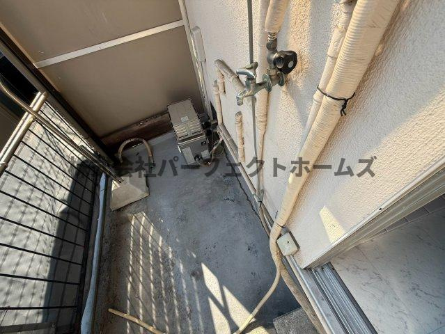 川勝町テラスハウスの設備|洗濯機置場
