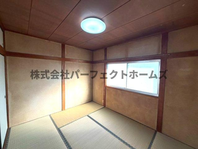 川勝町テラスハウスの和室|来客時にも便利な和室付き