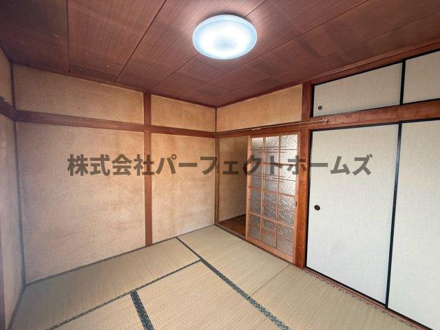 川勝町テラスハウスの和室|日本らしい落ち着いた雰囲気の和室です
