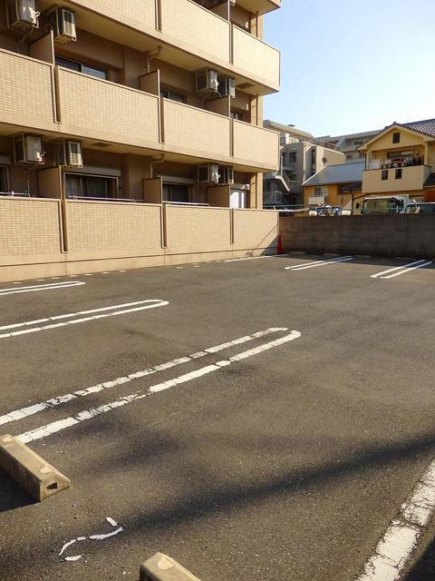 アルド－ル　庚午の駐車場|駐車場