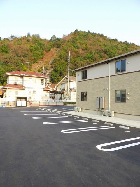 マスカット　Ｂの駐車場|駐車場