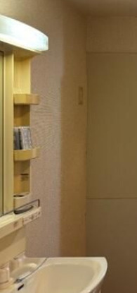フェリーチェ春日町の独立洗面台