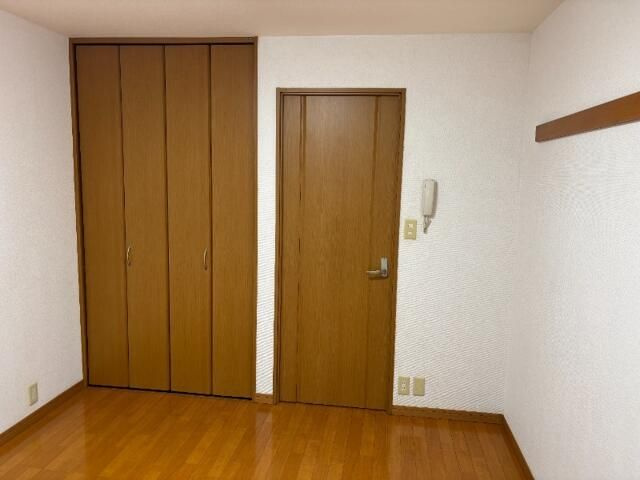 フェリーチェ春日町の寝室