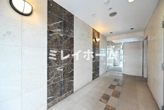ステージファースト大森駅前のロビー