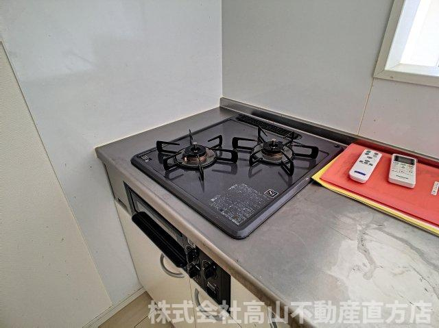 直方市大字感田のアパートのキッチン