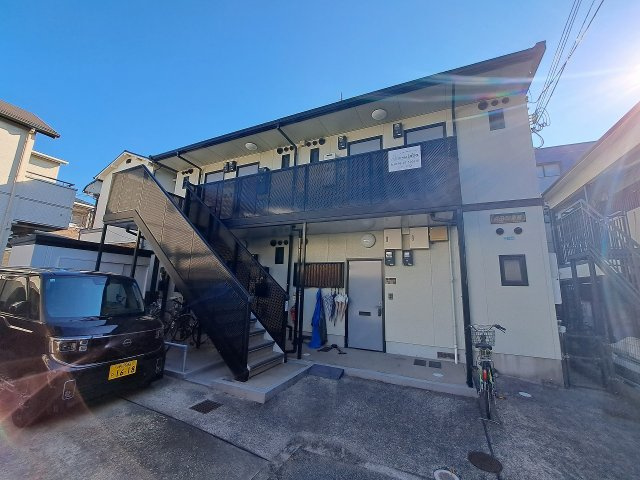 浜田12番館の外観