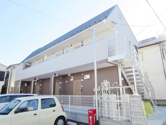 コルモ板橋の外観|周辺に高い建物が無いので開放的です
