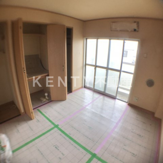 【洋室】 | 石渡マンション | 居間です