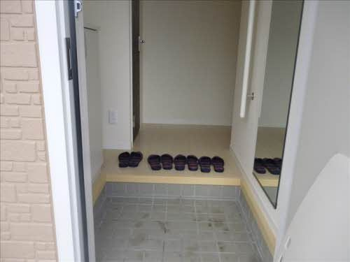 シャーメゾンＬの玄関