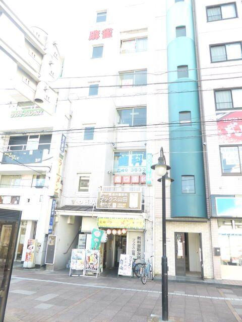 ＹＯビルの外観