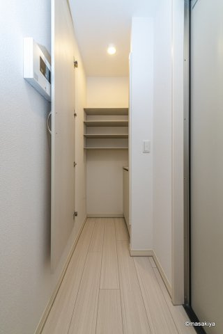 セジュールMIWAの玄関