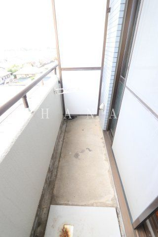 エバーグレース西府のバルコニー