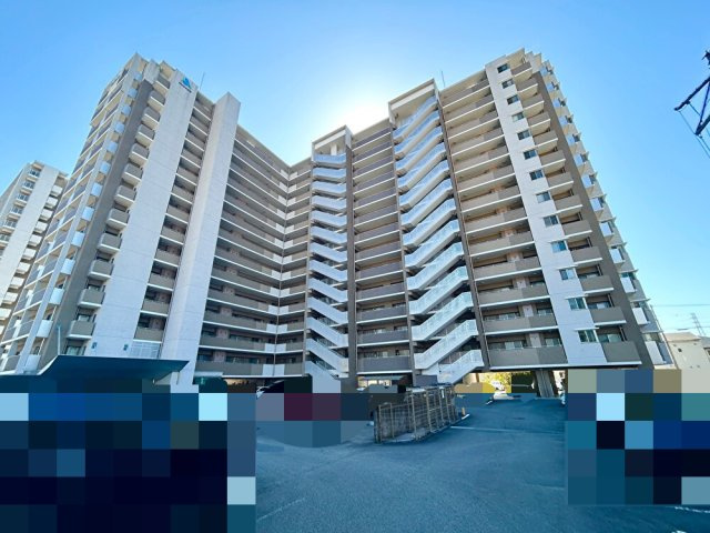 アルファステイツ旭町Ⅱの外観|総戸数１３０戸。スケール感のあるマンションです。