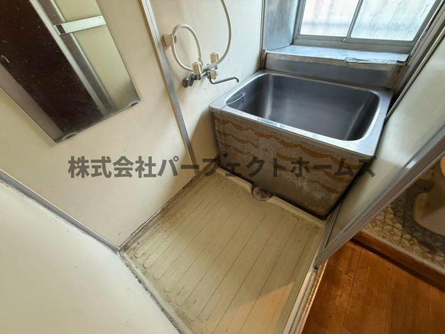 春日町テラスハウス　賃貸の浴室|お風呂で日々の疲れを落としましょう